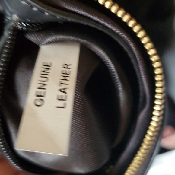 Shondra Roberts Crossbody Leather/Calf Hair Bag NWT - Picture 12 of 14